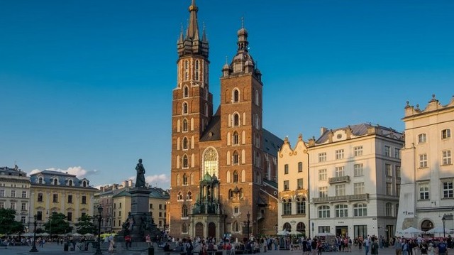 In which country is the city of Kraków?