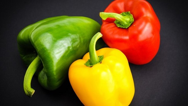 Which of these food is the spiciest according to the Scoville scale?