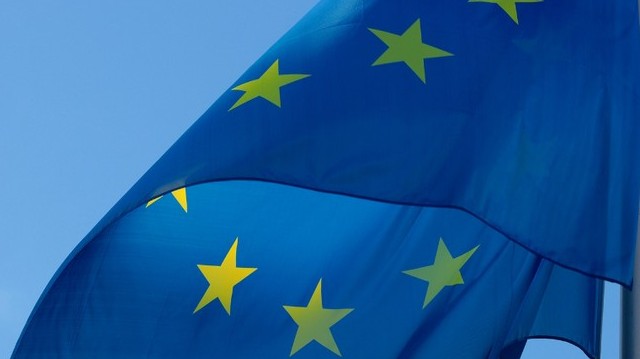 How many stars are there on the EU flag?