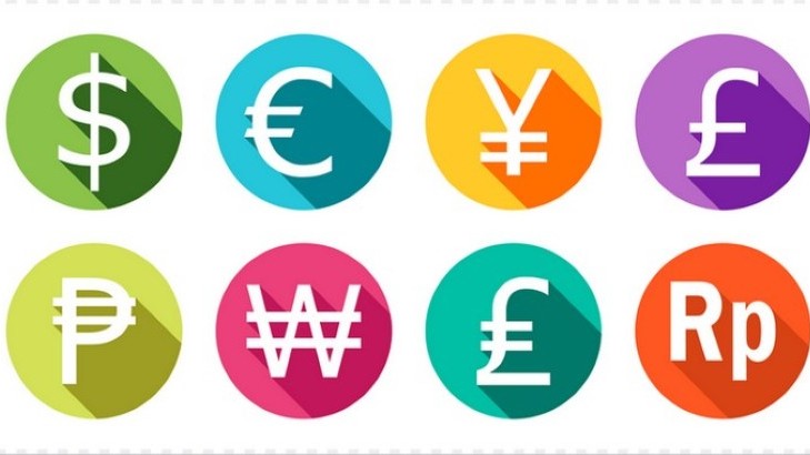 Which currency is used in Italy?