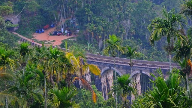 Which country is near Bay of Bengal?