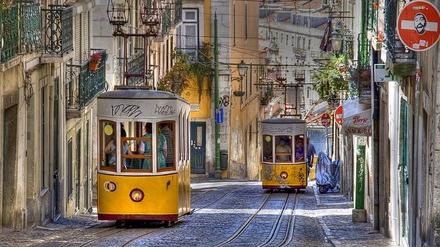 What is the capital of Portugal?