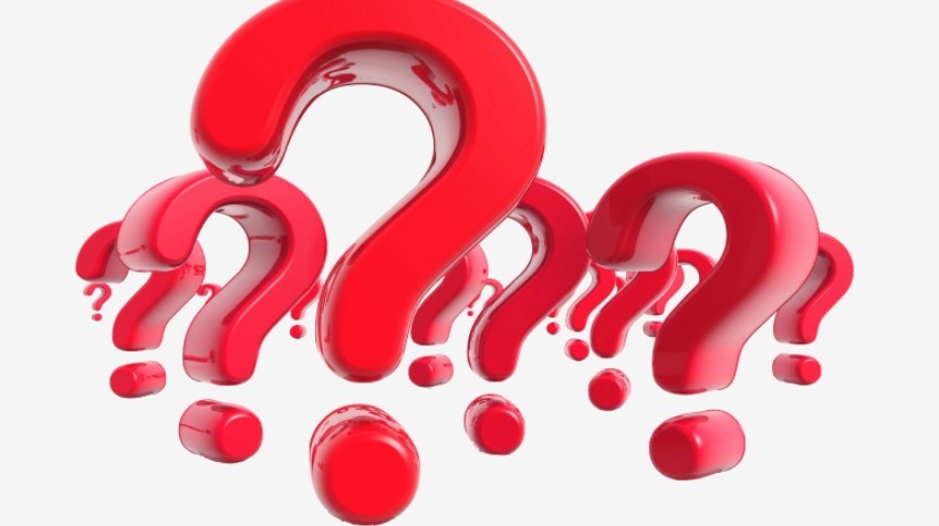 Which is an Italian pasta filled with cheese, vegetables, or meat?