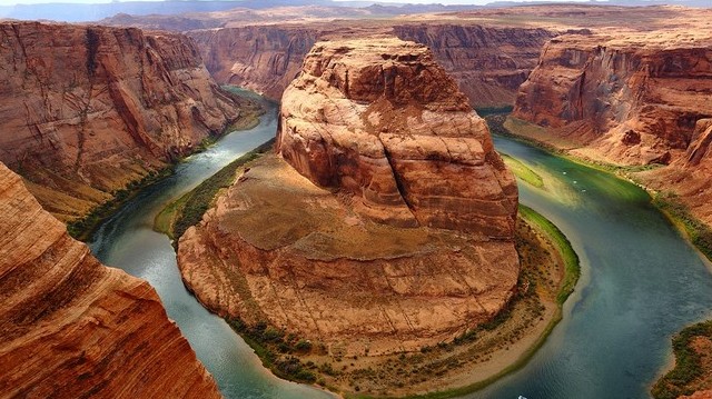 Where is the Grand Canyon located?
